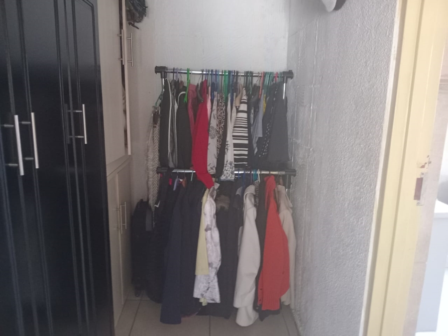 3 Bedroom Property for Sale in Alveda Park Gauteng