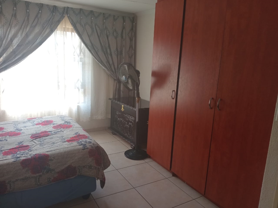 3 Bedroom Property for Sale in Alveda Park Gauteng