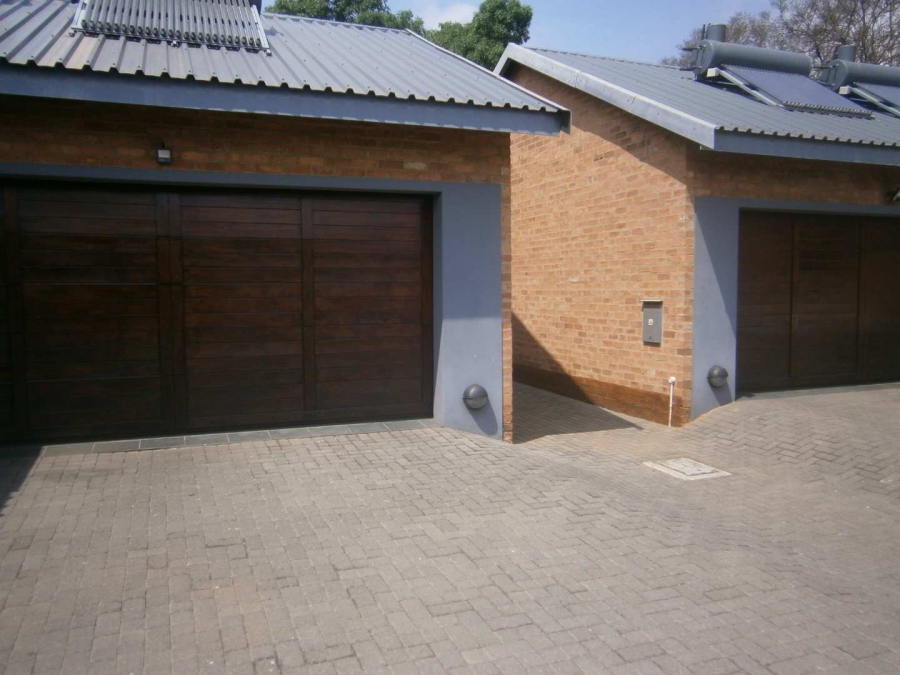4 Bedroom Property for Sale in Brackenhurst Gauteng