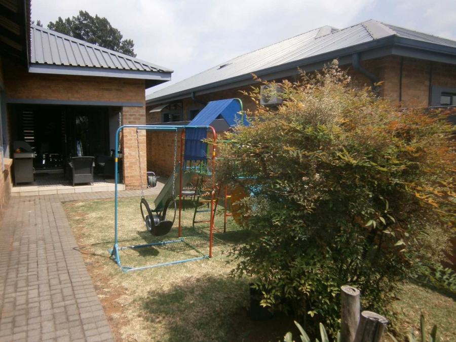 4 Bedroom Property for Sale in Brackenhurst Gauteng