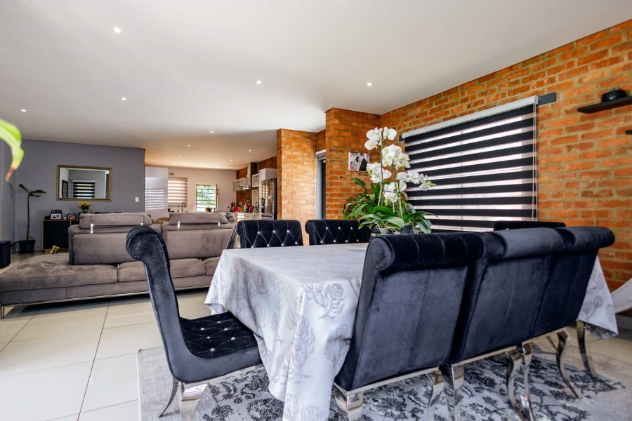 4 Bedroom Property for Sale in Brackenhurst Gauteng