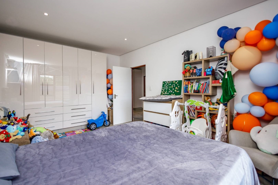 4 Bedroom Property for Sale in Brackenhurst Gauteng