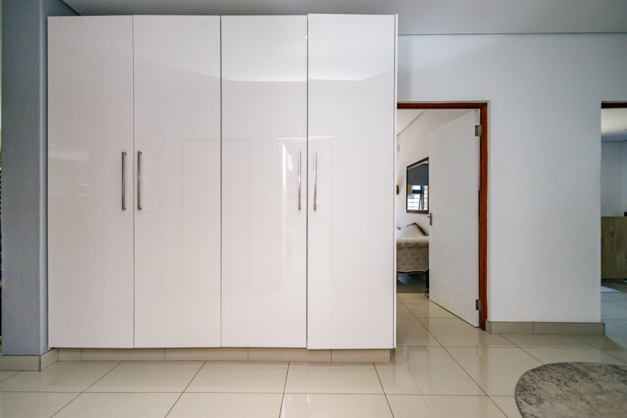 4 Bedroom Property for Sale in Brackenhurst Gauteng