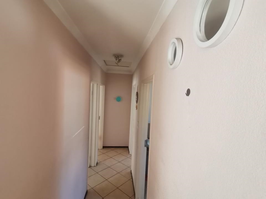 3 Bedroom Property for Sale in Albertsdal Gauteng