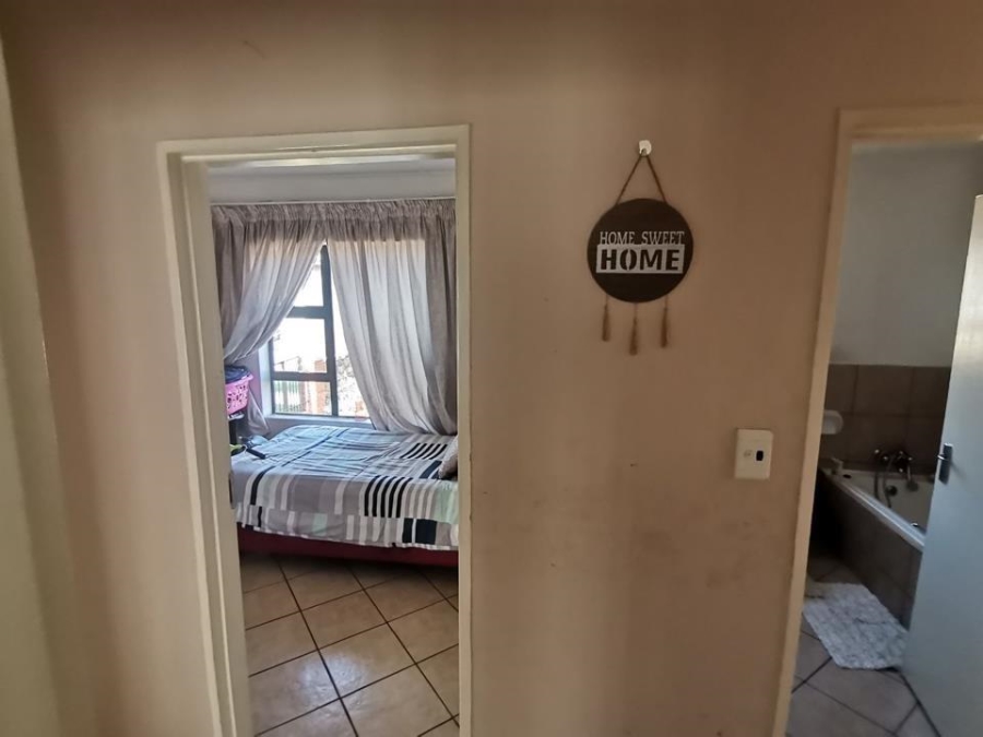 3 Bedroom Property for Sale in Albertsdal Gauteng