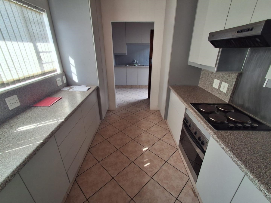 3 Bedroom Property for Sale in Brackenhurst Gauteng