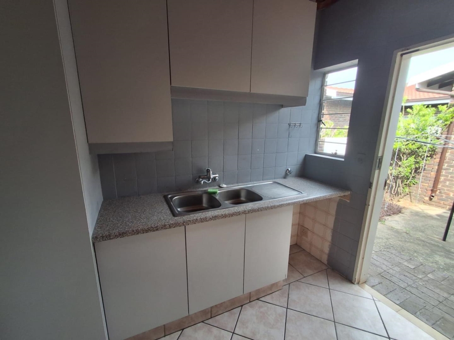 3 Bedroom Property for Sale in Brackenhurst Gauteng