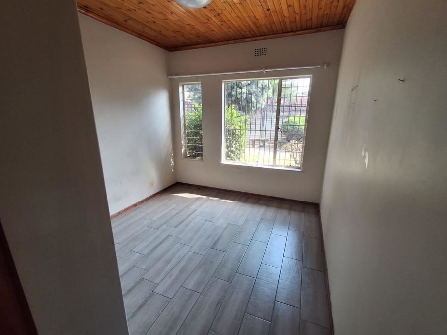 3 Bedroom Property for Sale in Brackenhurst Gauteng