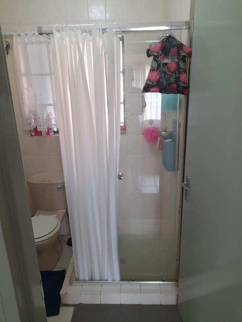 2 Bedroom Property for Sale in Theresa Park Gauteng