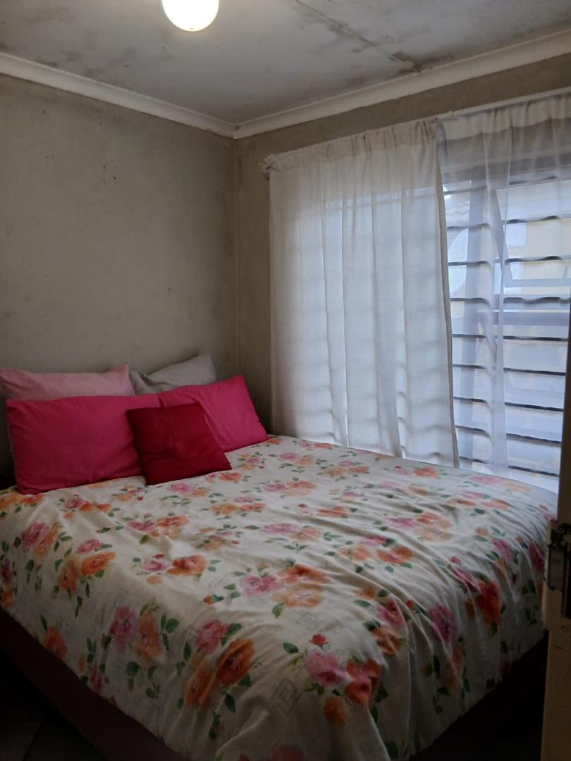 2 Bedroom Property for Sale in Alliance Gauteng