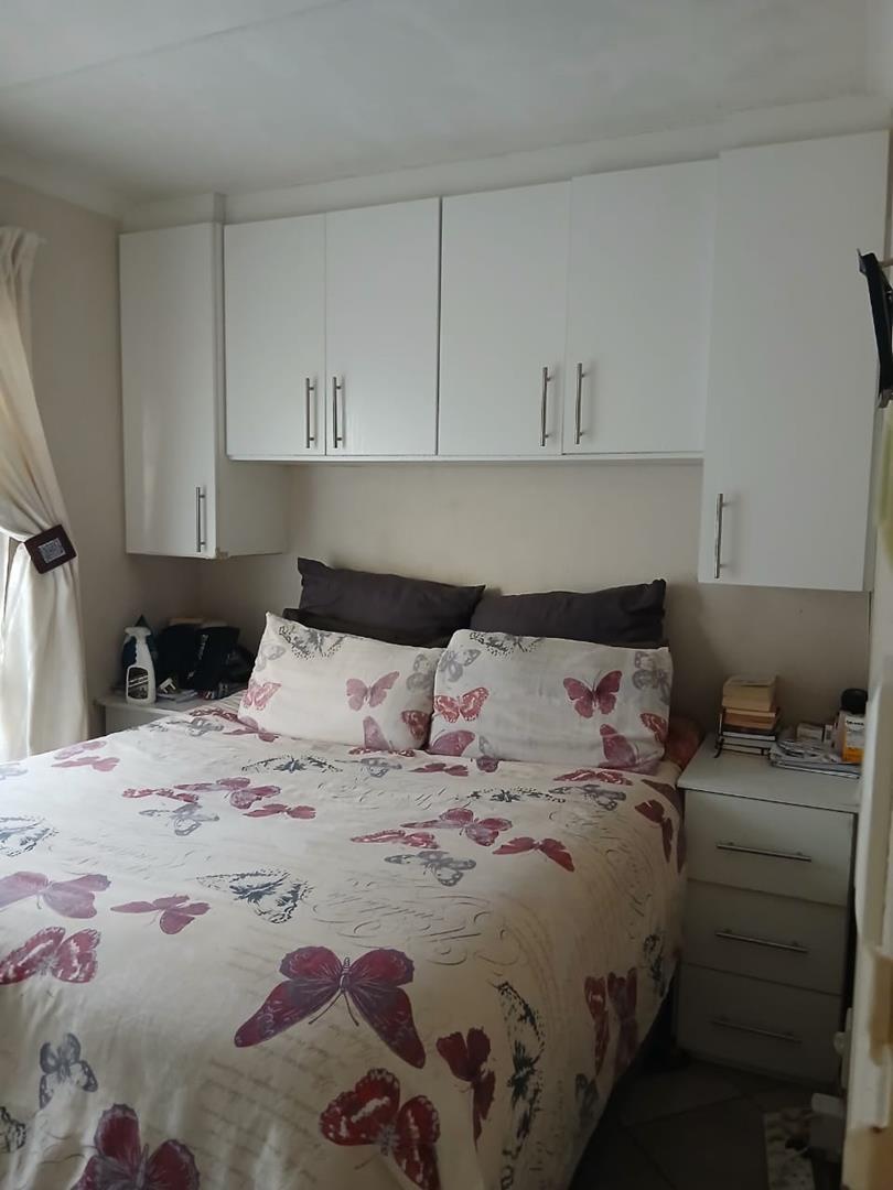 2 Bedroom Property for Sale in Alliance Gauteng