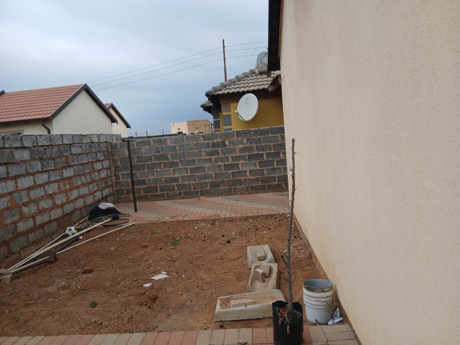 2 Bedroom Property for Sale in Alliance Gauteng