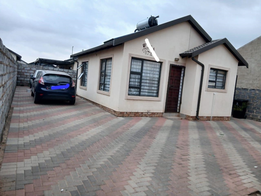 2 Bedroom Property for Sale in Alliance Gauteng