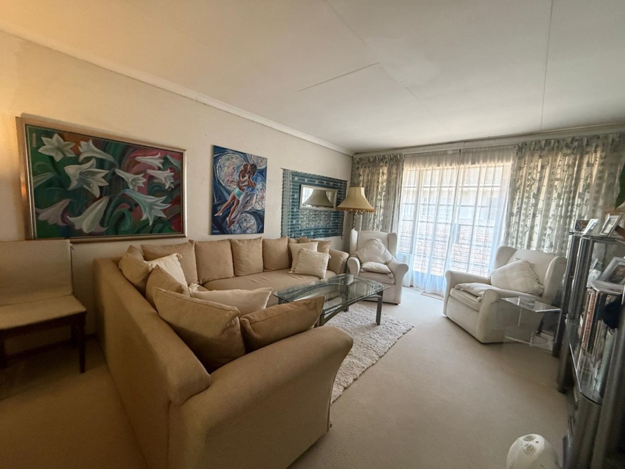 2 Bedroom Property for Sale in Northcliff Gauteng