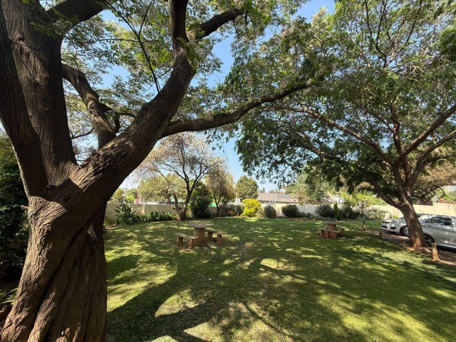 2 Bedroom Property for Sale in Northcliff Gauteng