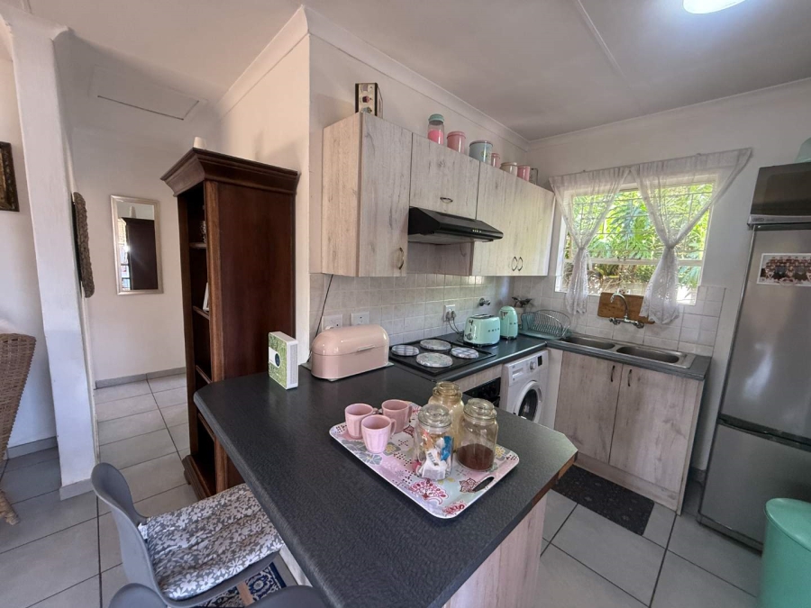 To Let 2 Bedroom Property for Rent in Weltevreden Park Gauteng