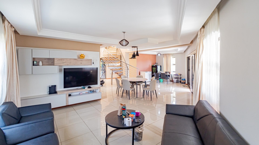 4 Bedroom Property for Sale in Zambezi Manor Lifestyle Estate Gauteng
