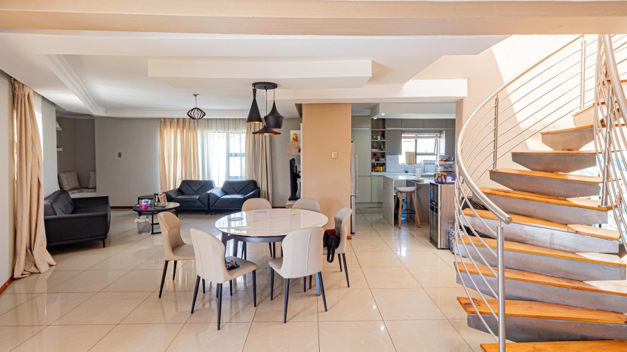 4 Bedroom Property for Sale in Zambezi Manor Lifestyle Estate Gauteng