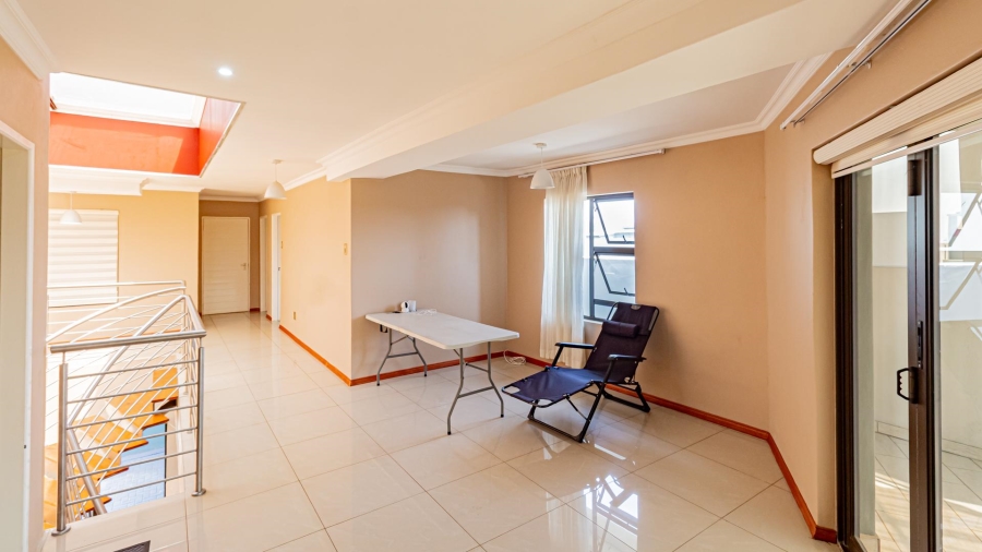 4 Bedroom Property for Sale in Zambezi Manor Lifestyle Estate Gauteng