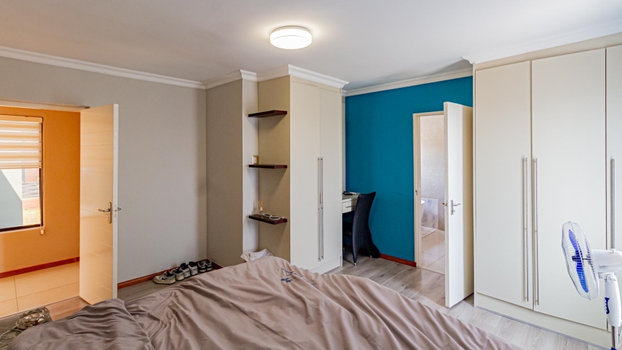 4 Bedroom Property for Sale in Zambezi Manor Lifestyle Estate Gauteng