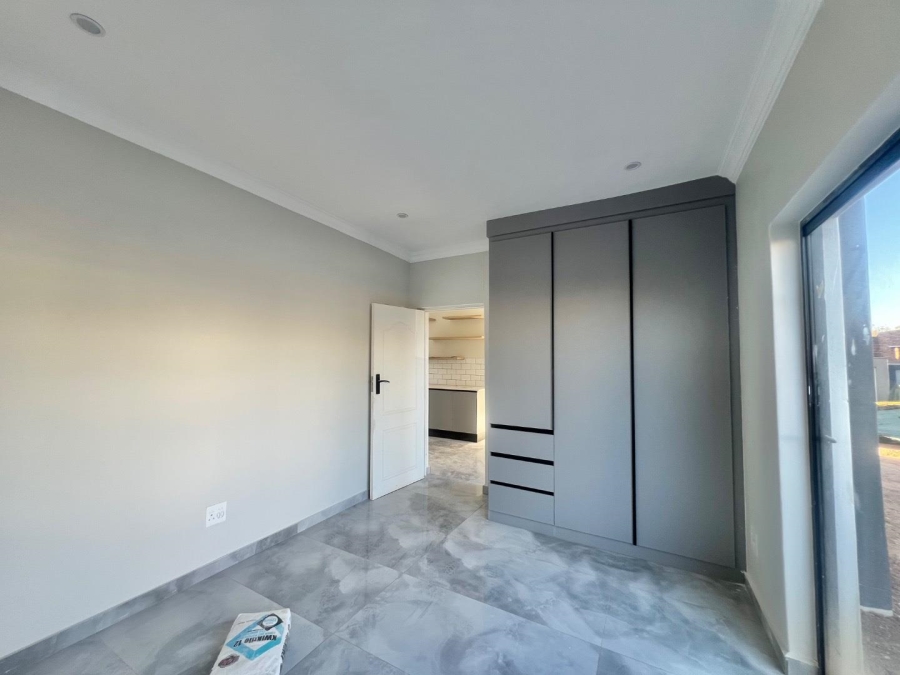 4 Bedroom Property for Sale in Zambezi Manor Lifestyle Estate Gauteng