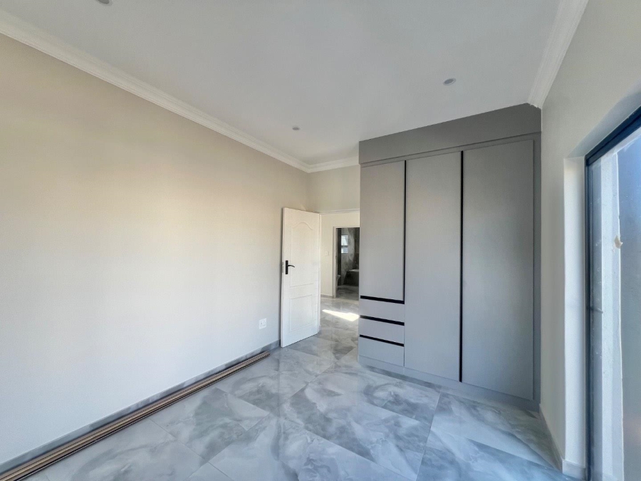4 Bedroom Property for Sale in Zambezi Manor Lifestyle Estate Gauteng