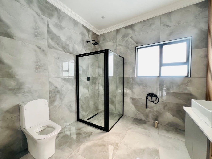 4 Bedroom Property for Sale in Zambezi Manor Lifestyle Estate Gauteng
