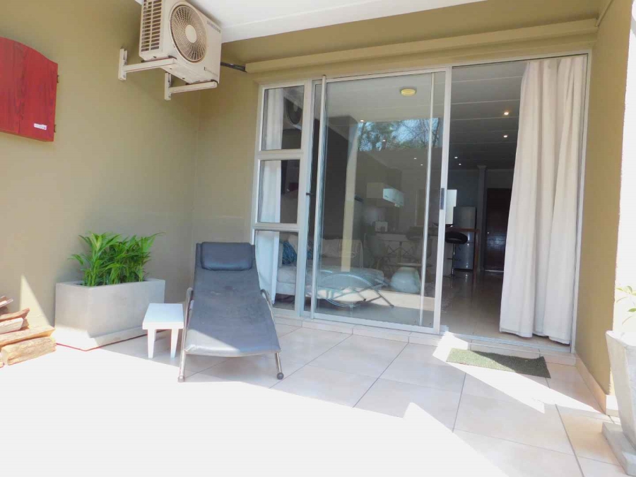 To Let 2 Bedroom Property for Rent in Bryanston Gauteng