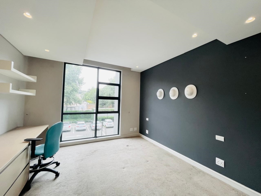 To Let 3 Bedroom Property for Rent in Houghton Gauteng