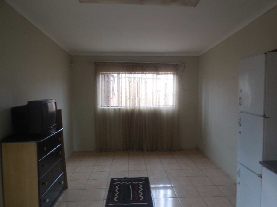 To Let 1 Bedroom Property for Rent in Eersterust Gauteng