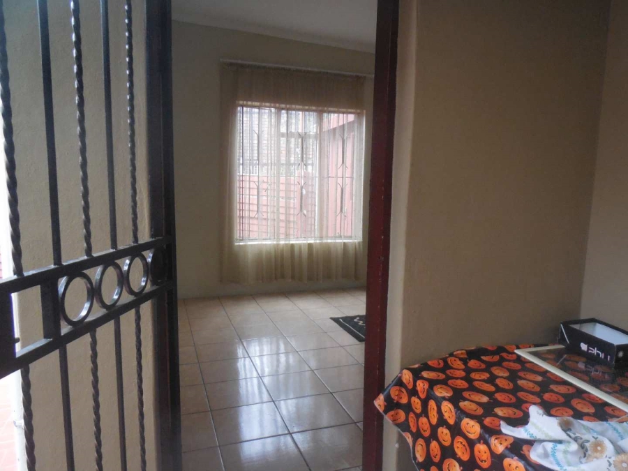 To Let 1 Bedroom Property for Rent in Eersterust Gauteng