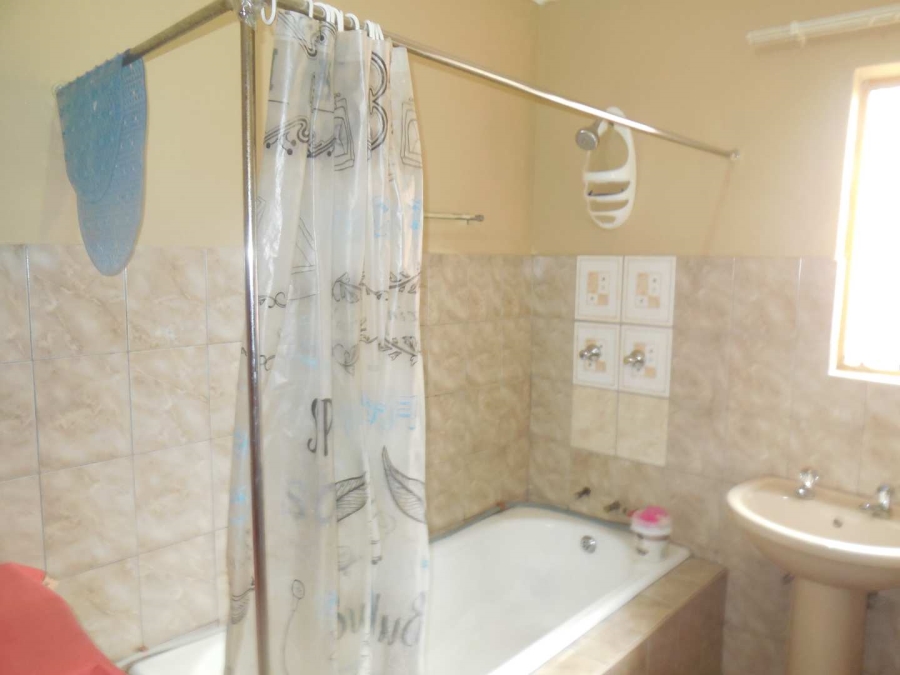 To Let 1 Bedroom Property for Rent in Eersterust Gauteng