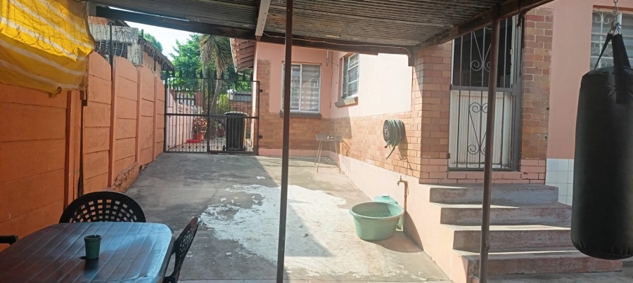4 Bedroom Property for Sale in Newlands Gauteng