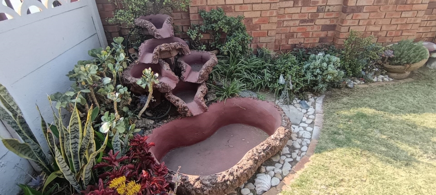 4 Bedroom Property for Sale in Newlands Gauteng