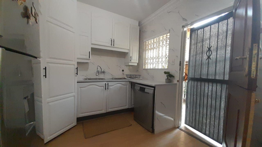 3 Bedroom Property for Sale in Edleen Gauteng