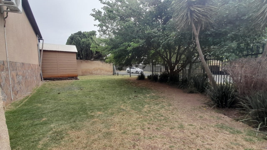 3 Bedroom Property for Sale in Kempton Park West Gauteng