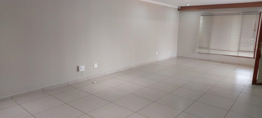 3 Bedroom Property for Sale in Bassonia Gauteng