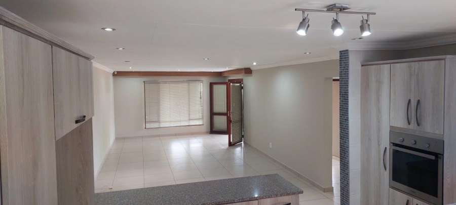 3 Bedroom Property for Sale in Bassonia Gauteng