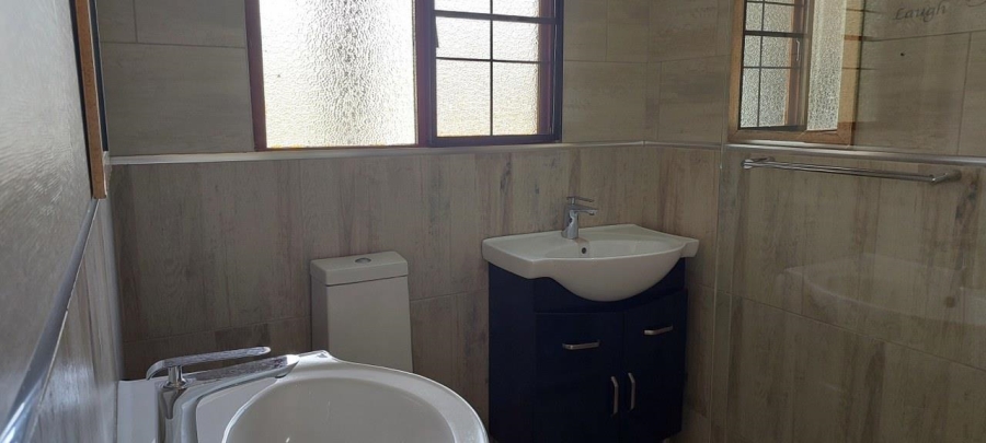 3 Bedroom Property for Sale in Bassonia Gauteng