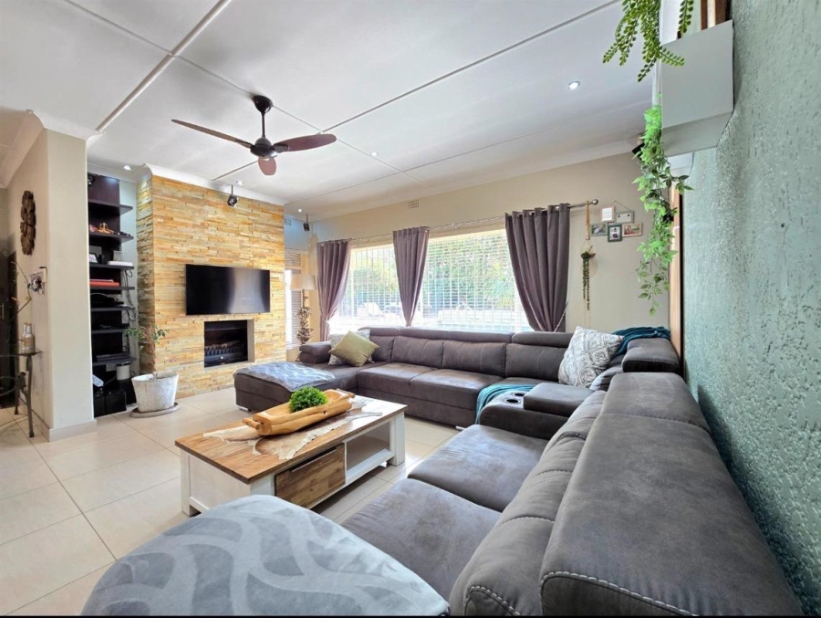 4 Bedroom Property for Sale in Randhart Gauteng