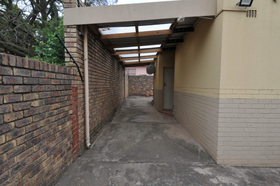 3 Bedroom Property for Sale in Colbyn Gauteng