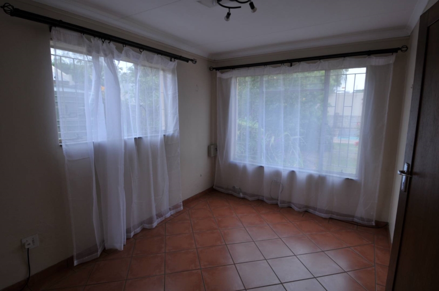 3 Bedroom Property for Sale in Colbyn Gauteng