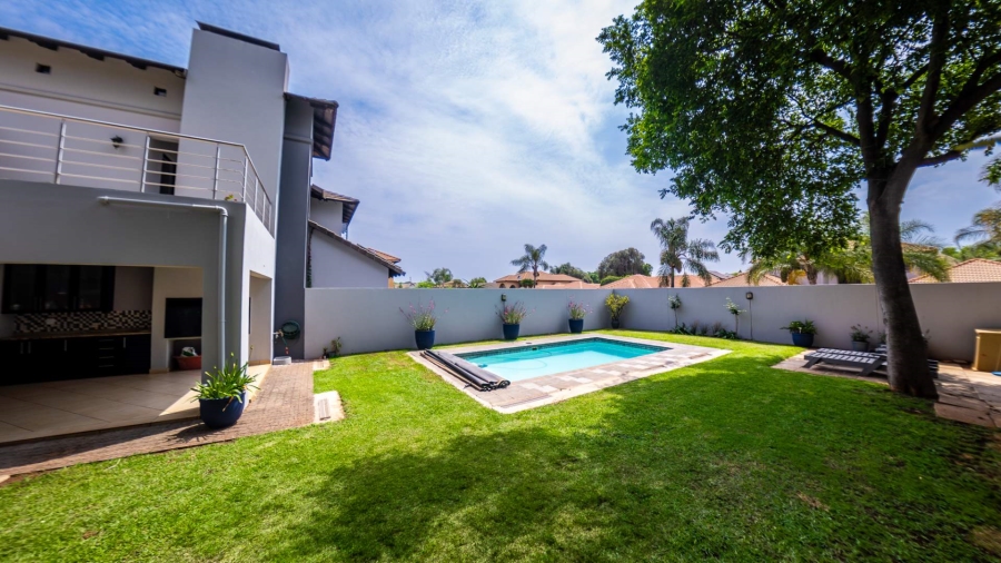 4 Bedroom Property for Sale in Midstream Estate Gauteng