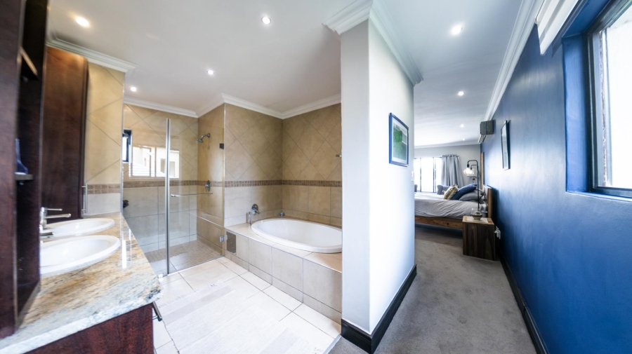 4 Bedroom Property for Sale in Midstream Estate Gauteng