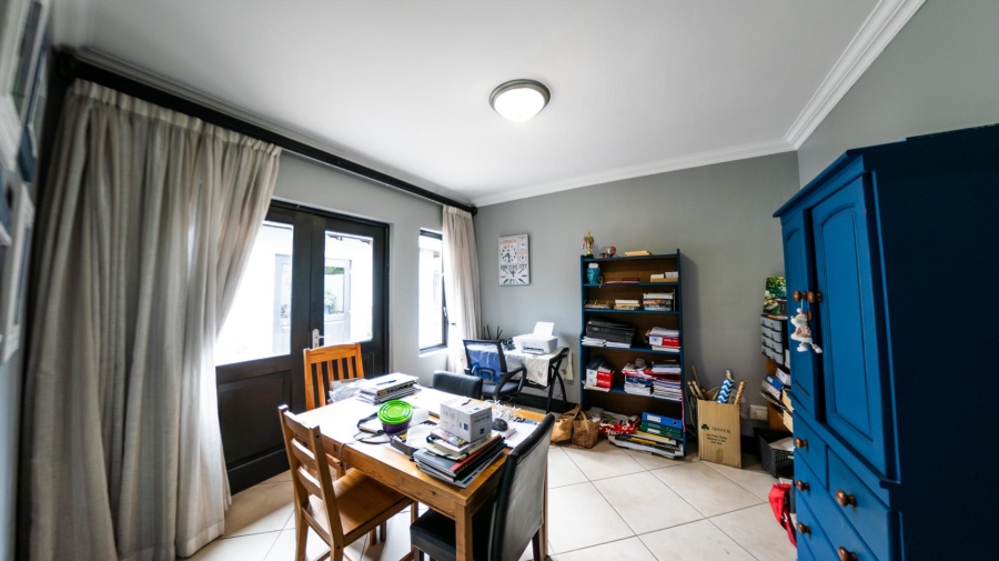 4 Bedroom Property for Sale in Midstream Estate Gauteng