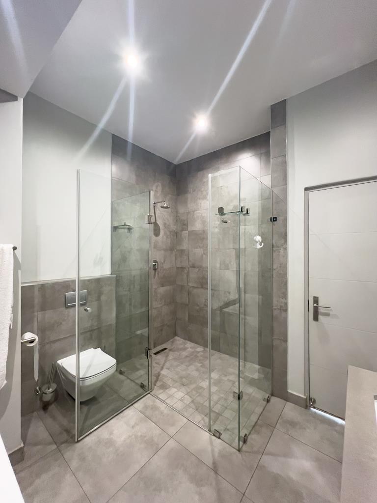 To Let 3 Bedroom Property for Rent in Midstream Estate Gauteng