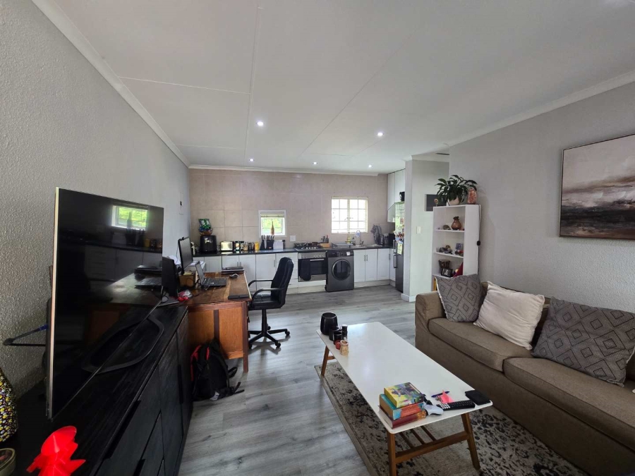 1 Bedroom Property for Sale in Morningside Gauteng