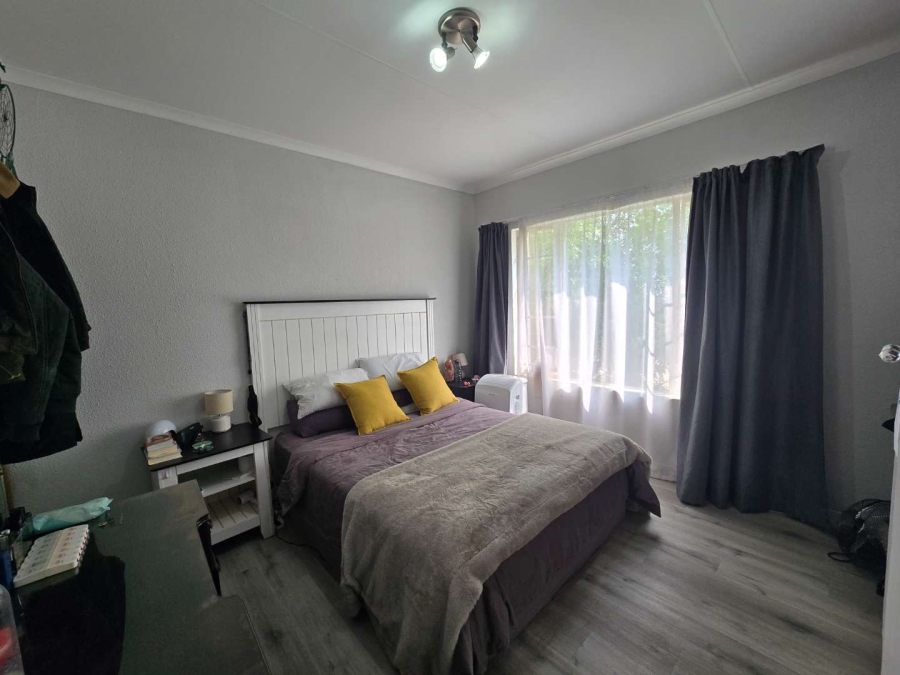1 Bedroom Property for Sale in Morningside Gauteng