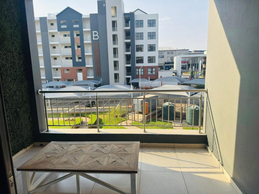 2 Bedroom Property for Sale in Greenstone Hill Gauteng