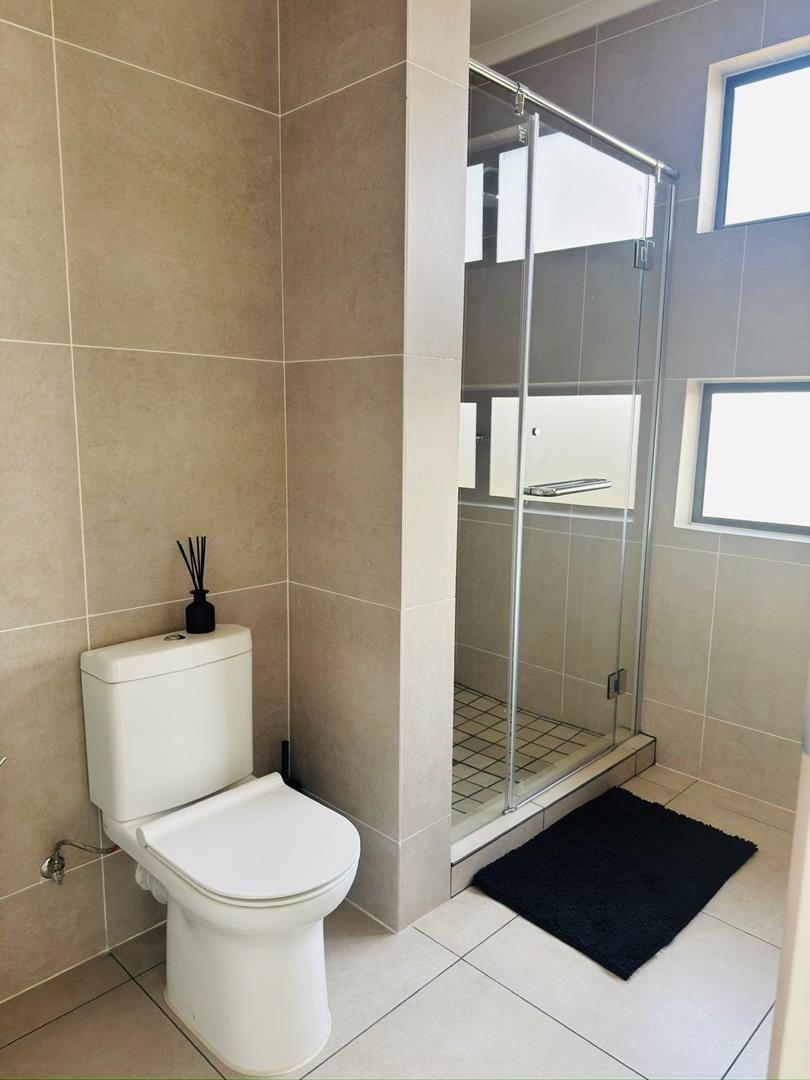 3 Bedroom Property for Sale in Greenstone Hill Gauteng